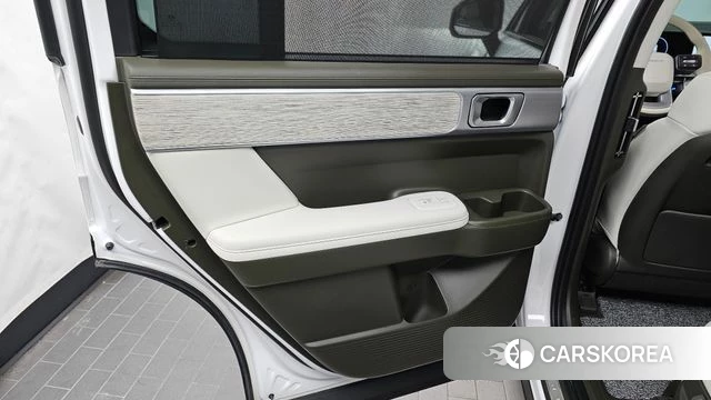 Hyundai Santa Fe (MX5) id 4985204 из Кореи 17