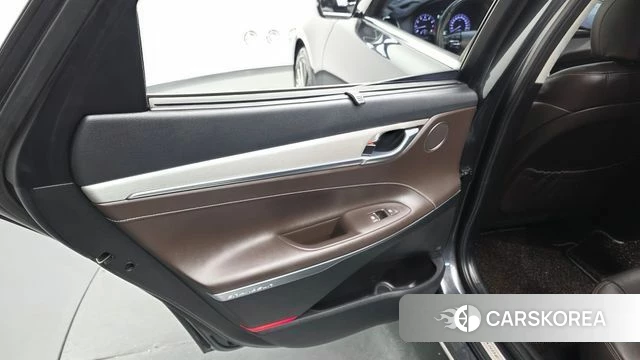 Hyundai Grandeur IG id 4978355 из Кореи 17