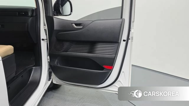 Hyundai Staria id 4752929 из Кореи 17