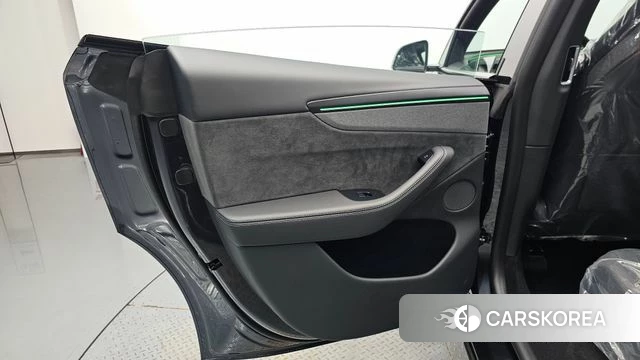 Tesla Model Y id 4761942 из Кореи 17
