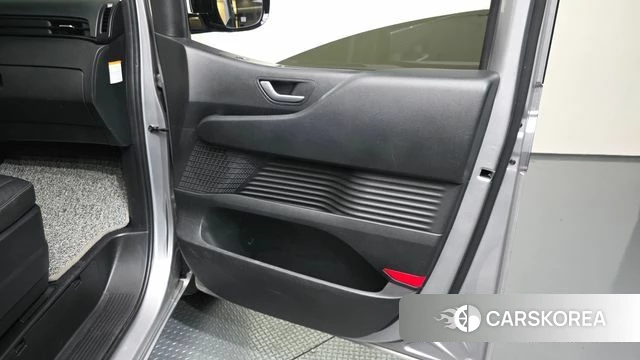 Hyundai Staria id 5011487 из Кореи 17