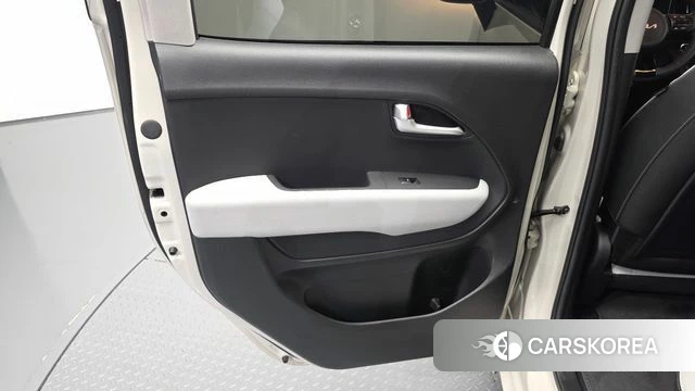 Kia The New Kia Ray id 5032649 из Кореи 17