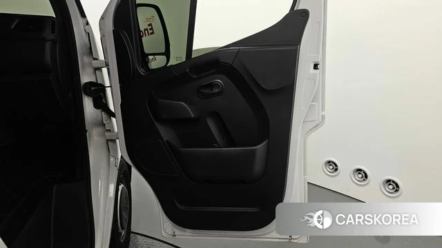 Renault Korea (Samsung) Master id 4935761 из Кореи 17