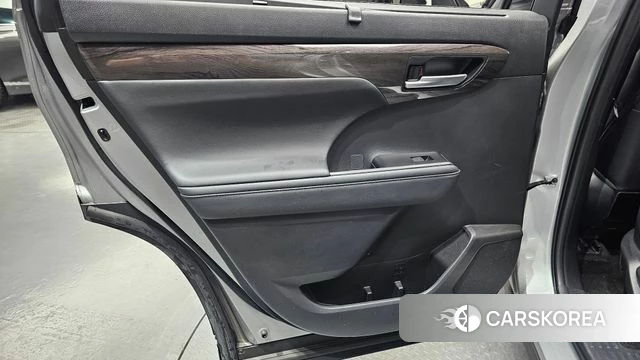 Toyota Highlander id 4602734 из Кореи 17