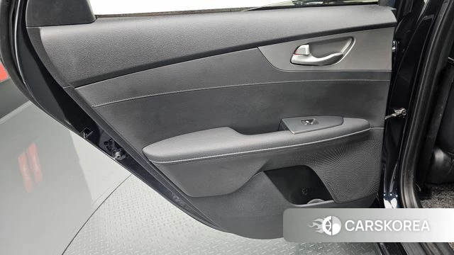 Kia Come New K3 id 4952669 из Кореи 17