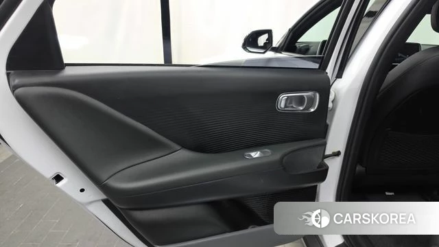 Hyundai Ionic 6 id 5016943 из Кореи 17