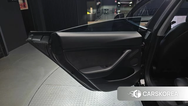 Tesla Model 3 id 4697582 из Кореи 17