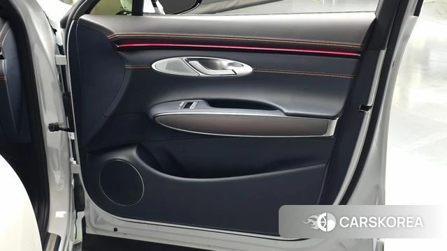 Genesis GV70 id 5026002 из Кореи 17