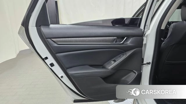 Honda Accord 10th Generation id 4978194 из Кореи 17
