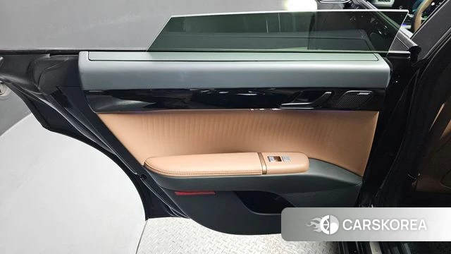Hyundai Grandeur Hybrid (GN7) id 4834430 из Кореи 17