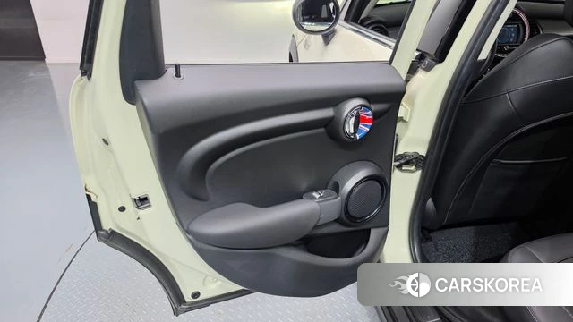 Mini Cooper id 4987612 из Кореи 17