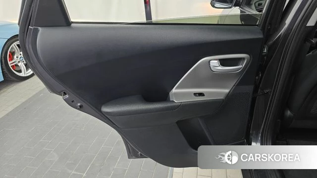 Kia The New Niro id 5028697 из Кореи 17