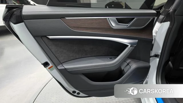 Audi A7 (4K) id 5046439 из Кореи 17