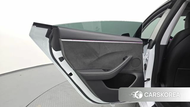 Tesla Model 3 id 4783303 из Кореи 17