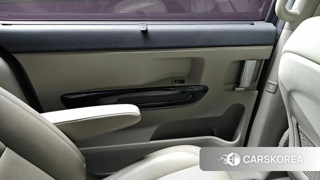 Kia The New Carnival id 4998789 из Кореи 17