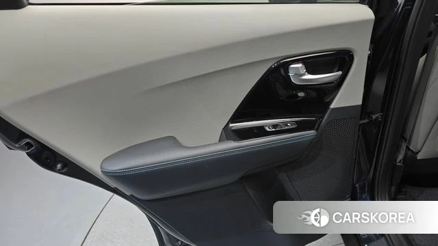 Kia Niro id 5018954 из Кореи 17