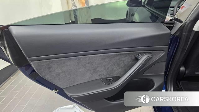 Tesla Model 3 id 4697932 из Кореи 17