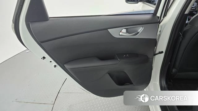 Kia The New K3 2nd generation id 4985683 из Кореи 17