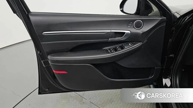 Hyundai Sonata D Edge (DN8) id 5039652 из Кореи 17