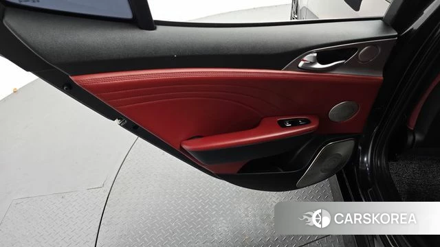 Kia Stinger Meister id 5053838 из Кореи 17