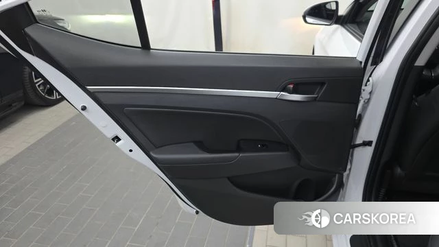 Hyundai The New Avante AD id 4987893 из Кореи 17