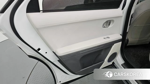 Hyundai Ionic 5 id 4848590 из Кореи 17