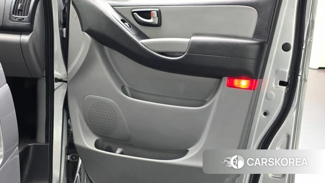 Hyundai The New Grand Starex id 4722590 из Кореи 17