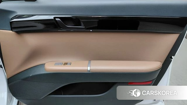 Hyundai Grandeur (GN7) id 4762584 из Кореи 17