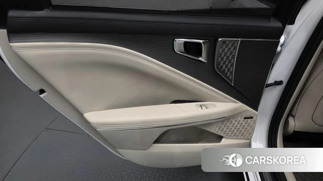 Kia The New K8 Hybrid id 5038816 из Кореи 17