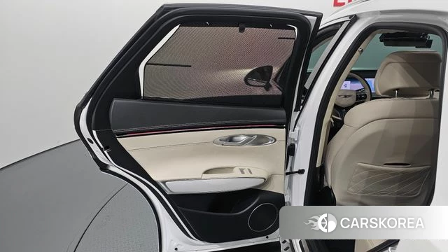 Genesis GV70 id 4964629 из Кореи 17