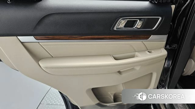 Ford Explorer id 5004673 из Кореи 17