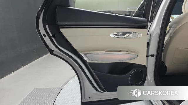 Genesis Electrified GV70 id 5002911 из Кореи 17