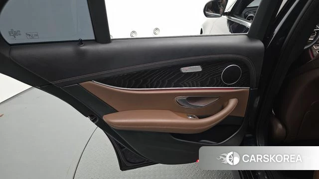 Mercedes-Benz E-Class W213 id 5026770 из Кореи 17