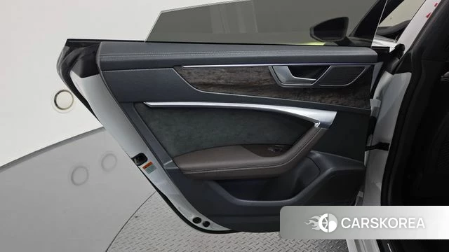 Audi A7 (4K) id 4923471 из Кореи 17