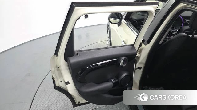 Mini Cooper id 4983245 из Кореи 17
