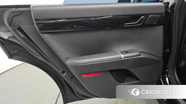 Hyundai Grandeur Hybrid (GN7) id 4981200 из Кореи 17