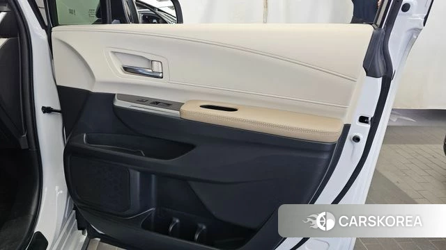 Toyota Sienna 4th Generation id 5021953 из Кореи 17