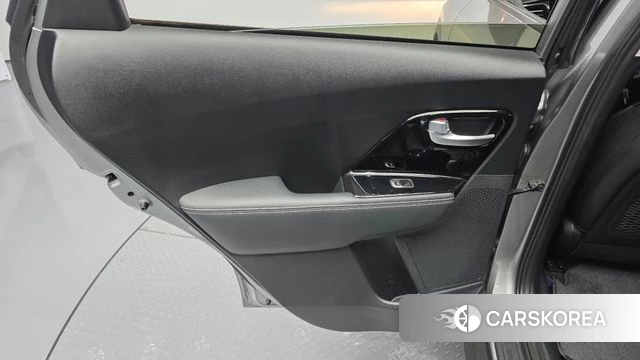 Kia Niro EV id 5053644 из Кореи 17