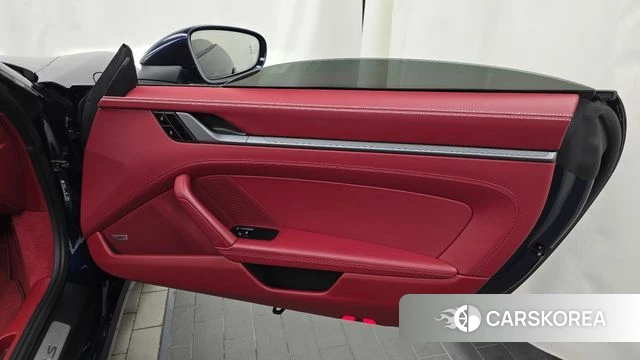 Porsche 911(992) id 4784840 из Кореи 17