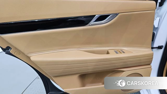 Genesis G80 (RG3) id 4964791 из Кореи 17
