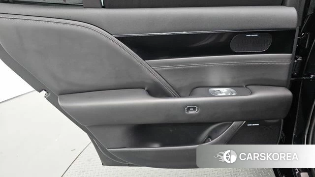 Genesis G90 (RS4) id 4965698 из Кореи 17