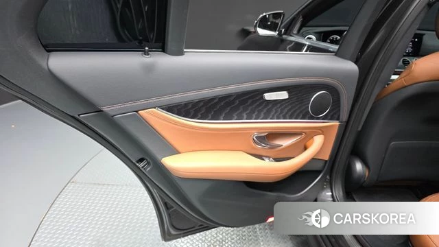 Mercedes-Benz E-Class W213 id 4992249 из Кореи 17