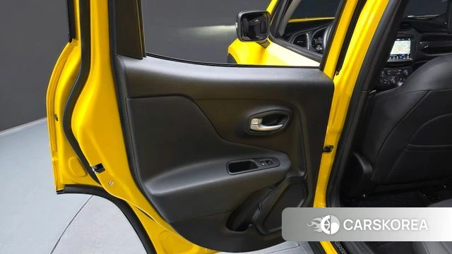 Jeep Renegade id 4941577 из Кореи 17