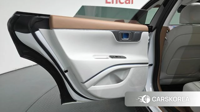 Hyundai The New Granger Hybrid (GN7) id 4964106 из Кореи 17