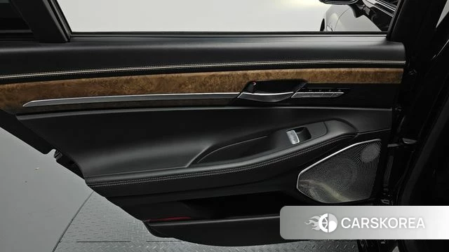 Genesis G90 id 5029076 из Кореи 17