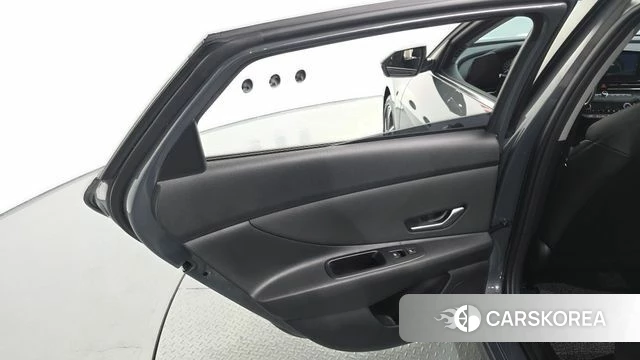 Hyundai The New Avante (CN7) id 4990357 из Кореи 17