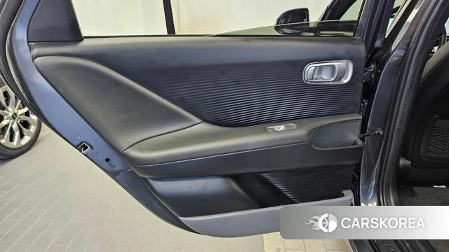 Hyundai Ionic 6 id 5045898 из Кореи 17
