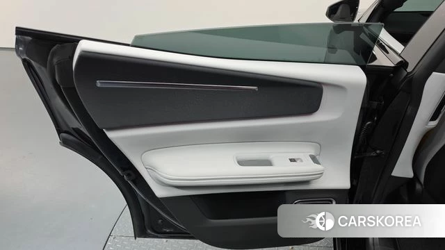 Polestar Polstar 4 id 4934701 из Кореи 17
