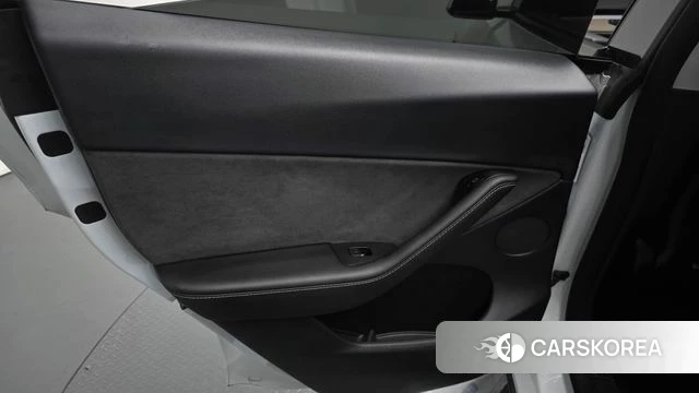 Tesla Model Y id 5022073 из Кореи 17