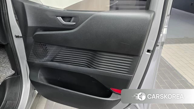 Hyundai Staria id 4976376 из Кореи 17